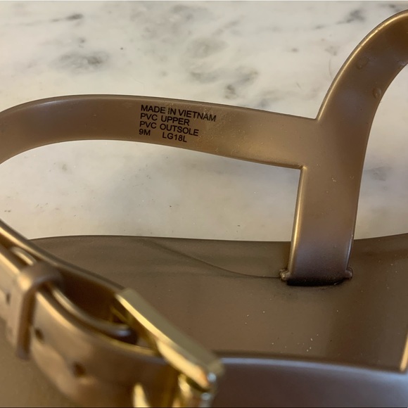 Michael Kors Sandals - Picture 5 of 8